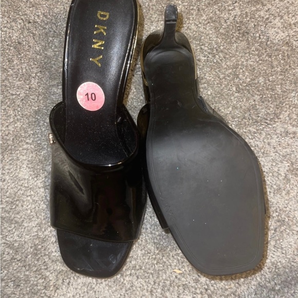 DKNY black high heel sandal size 10 - Picture 3 of 4